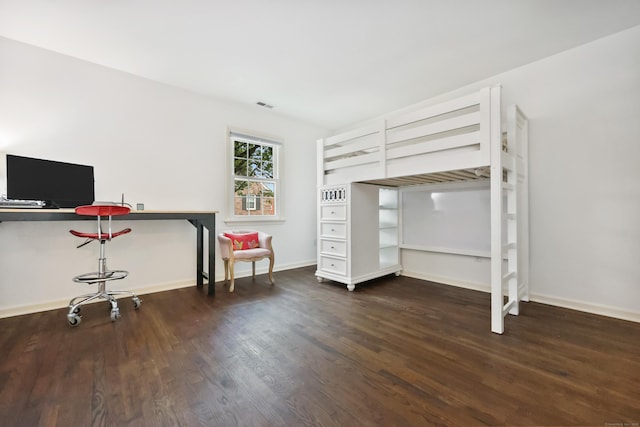 177 S Ave Unit 6, New Canaan, CT 06840 - bedroom featuring wood finished floors and baseboards