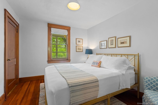 145 Main St, Essex, CT 06442 - bedroom featuring wood finished floors and baseboards