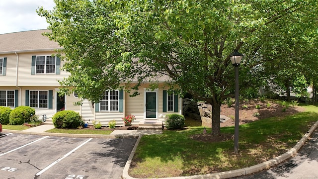 25 Briar Ln Unit 25, Norwich, CT 06360 - view of front of home featuring uncovered parking