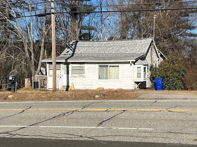 267 Sandy Beach Rd, Ellington, CT 06029 - view of front of house featuring roof with shingles