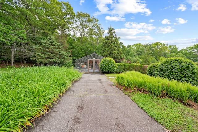 184 Fern Ave, Litchfield, CT 06759 - view of front of home featuring asphalt driveway