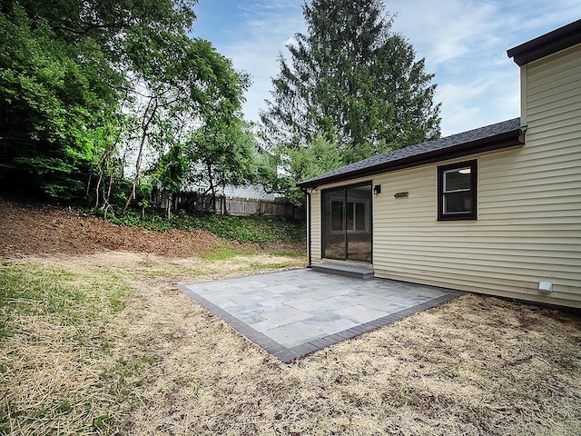 179 Anns Farm Rd, Hamden, CT 06518 - view of yard with a patio