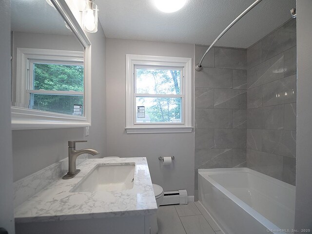 179 Anns Farm Rd, Hamden, CT 06518 - bathroom featuring vanity, toilet, healthy amount of natural light, tub / shower combination, and a textured ceiling