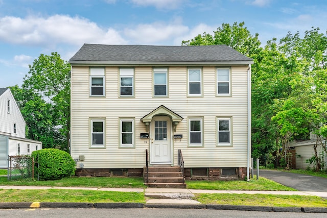 74 Mill St, Middletown, CT 06457 - view of front facade featuring entry steps