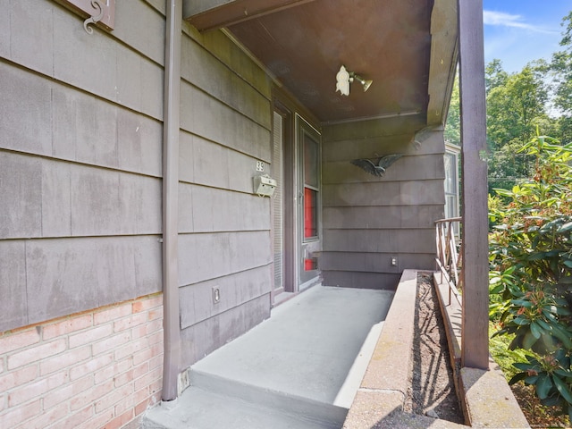 39 Harned Pl, Trumbull, CT 06611