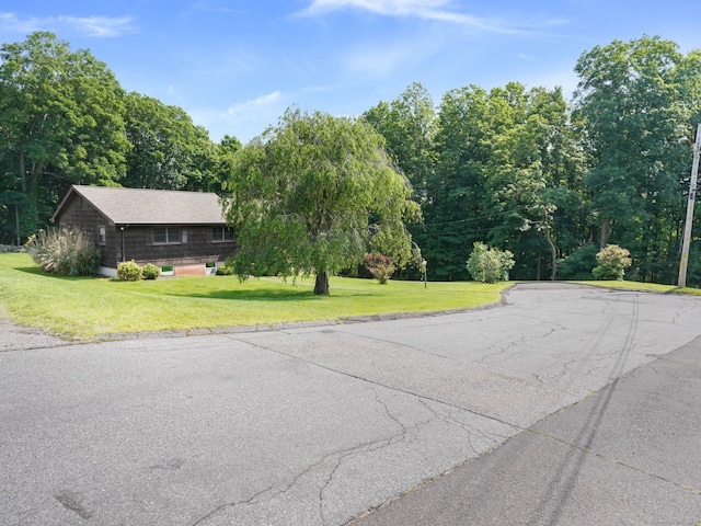 39 Harned Pl, Trumbull, CT 06611