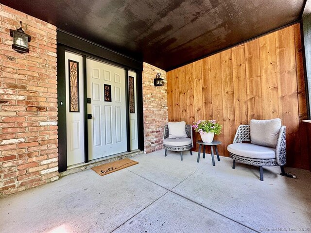687 Sprout Brook Rd, Putnam Valley, NY 10579 - view of property entrance