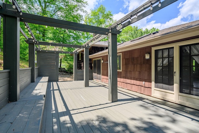 14 Old Bridge Rd W, New Fairfield, CT 06812 - view of wooden terrace