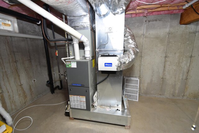 5 Old Village Cir, Windsor, CT 06095 - utilities with heating unit