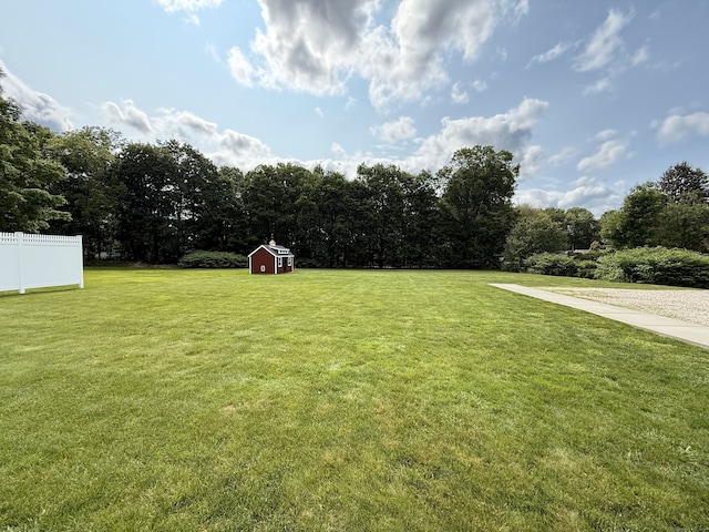 435 Maple Ave, Cheshire, CT 06410 - view of yard