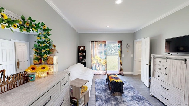 435 Maple Ave, Cheshire, CT 06410 - bedroom with crown molding and recessed lighting