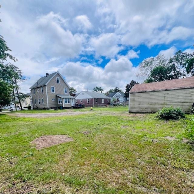 22 Webb St, Hamden, CT 06517 - view of green lawn