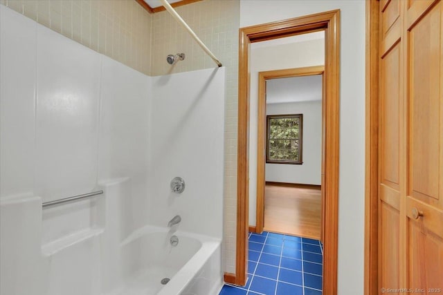 10 Crown Rdg Unit 10, Newington, CT 06111 - full bathroom featuring bathtub / shower combination and tile patterned floors