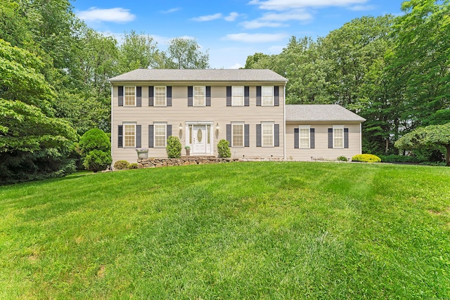 8 Stone Gate Dr, Newtown, CT 06482 - colonial home featuring a front lawn