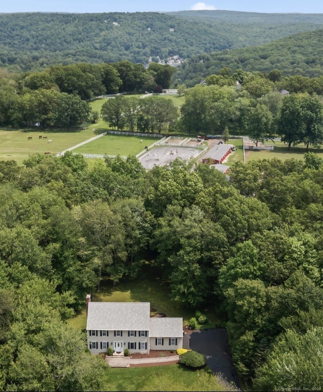 8 Stone Gate Dr, Newtown, CT 06482 - view of subject property with a forest