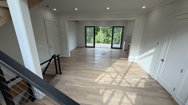 20 N Lake Shore Dr, Brookfield, CT 06804 - hall featuring crown molding, light wood-style floors, recessed lighting, and baseboards