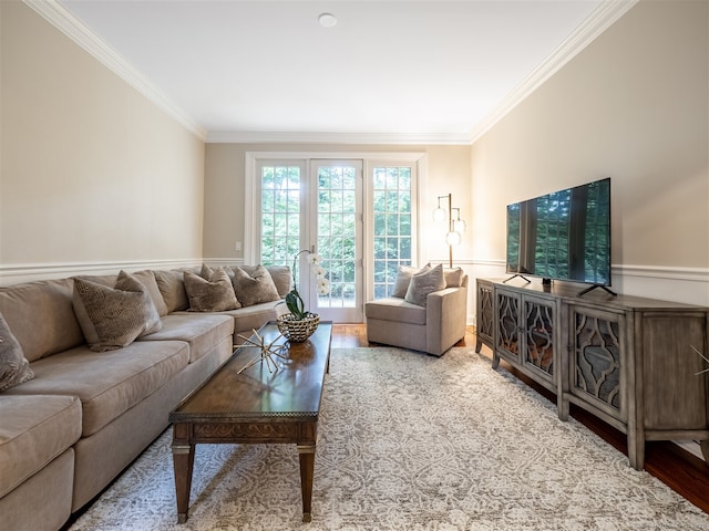10 Wilton Hls Unit 10, Wilton, CT 06897 - living room featuring ornamental molding and wood finished floors