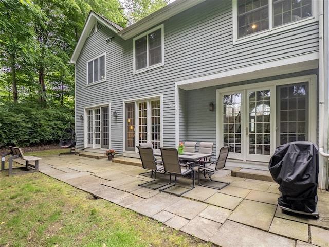 10 Wilton Hls Unit 10, Wilton, CT 06897 - view of patio / terrace with french doors