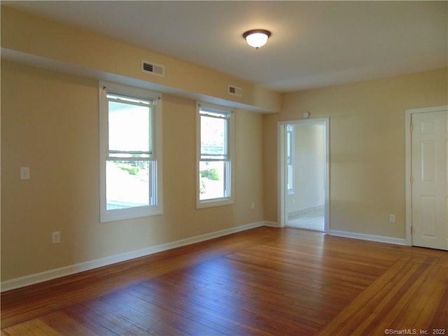 77 Washington Ave, Seymour, CT 06483 - photo 2