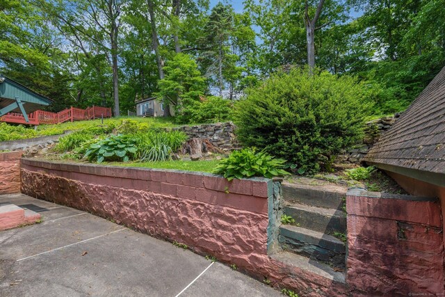 73 Hemlock Rd, New Haven, CT 06515 - view of patio