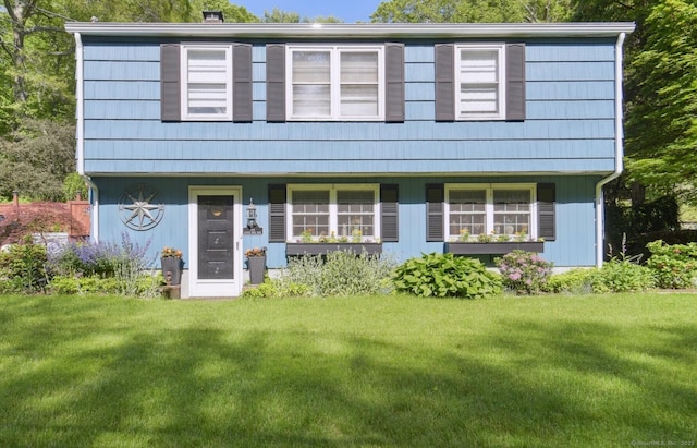 56 Giants Neck Rd, East Lyme, CT 06357 - view of front of house featuring a front lawn