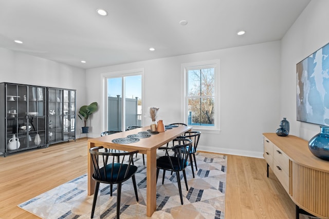129 Shea Cir Unit 129, Cheshire, CT 06410 - dining space featuring light wood-style flooring, recessed lighting, and baseboards