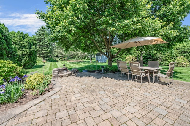 31 S Meadow Ln, Enfield, CT 06082 - view of patio / terrace with outdoor dining space