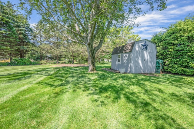 31 S Meadow Ln, Enfield, CT 06082 - view of grassy yard