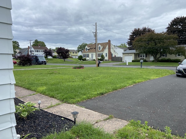 455 Middletown Ave, Wethersfield, CT 06109 - view of green lawn featuring a residential view