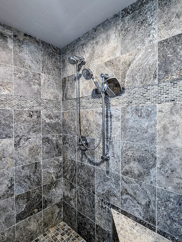 1036 Heritage Vlg Unit A, Southbury, CT 06488 - bathroom featuring tiled shower