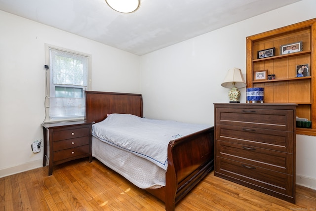 45 Valley Rd, Hamden, CT 06514 - bedroom with wood finished floors and baseboards