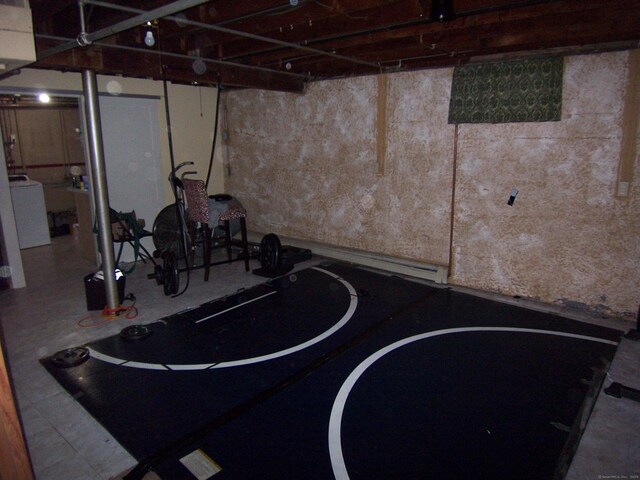 28 Terrace Ave, East Hartford, CT 06108 - unfinished basement with washer / clothes dryer