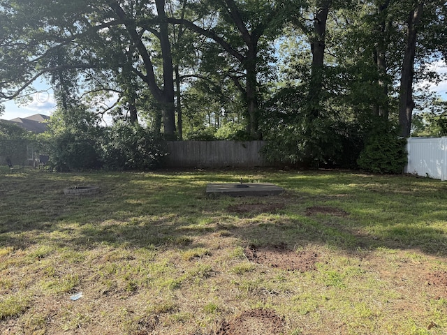 28 Terrace Ave, East Hartford, CT 06108 - view of yard