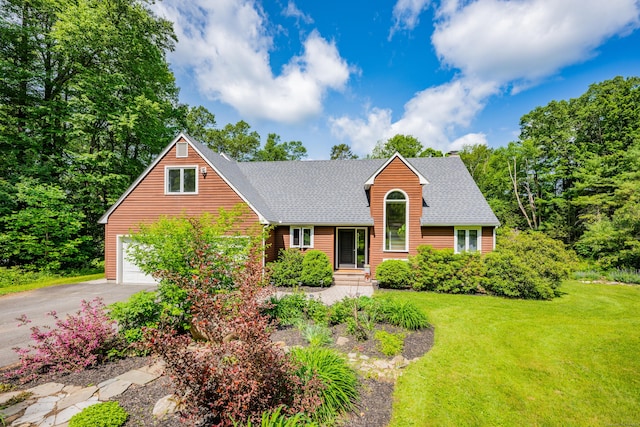 89 Goose Green Rd, Barkhamsted, CT 06063 - view of front facade with roof with shingles, driveway, a front yard, and a chimney