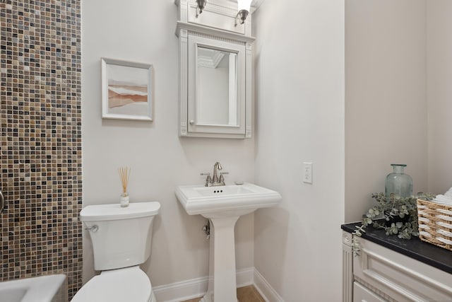 24 Pine Mountain Rd, Redding, CT 06896 - full bathroom featuring a tub to relax in, toilet, baseboards, and a shower
