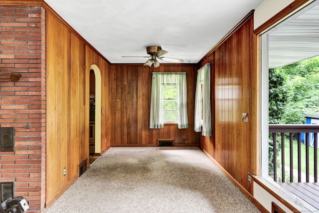5 Reservoir Rd, Norwich, CT 06360 - unfurnished sunroom featuring arched walkways