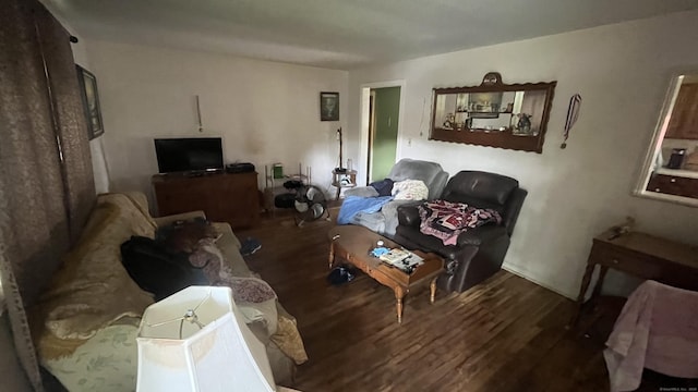 40 Batt St, Middletown, CT 06457 - living room with wood finished floors