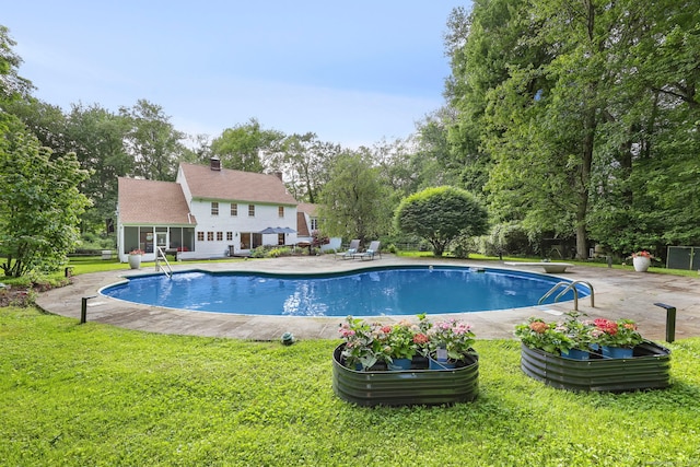 30 Norfield Woods Rd, Weston, CT 06883 - outdoor pool featuring a yard, a patio area, and a diving board