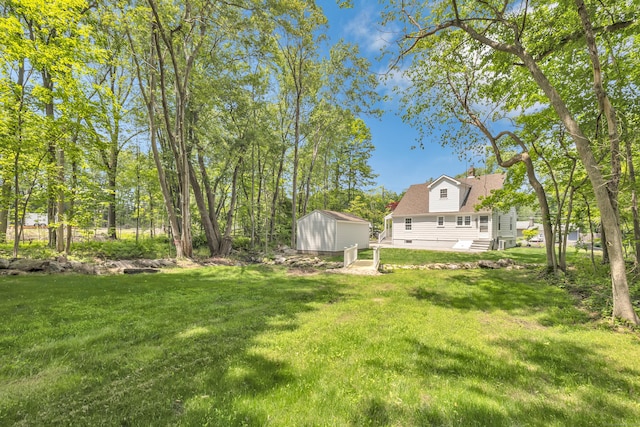 189 Tashua Rd, Trumbull, CT 06611 - view of grassy yard with a shed