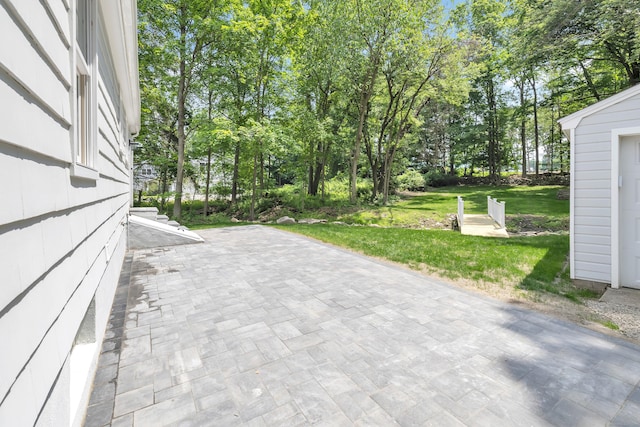 189 Tashua Rd, Trumbull, CT 06611 - view of patio / terrace featuring view of scattered trees