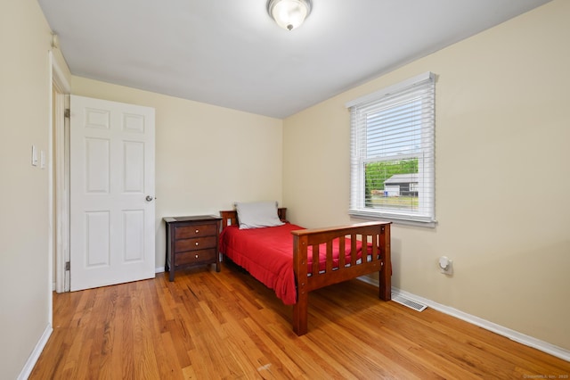 21 Sorrento Rd, Wallingford, CT 06492 - bedroom featuring light wood-type flooring and baseboards