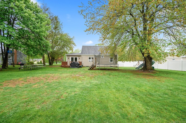 21 Sorrento Rd, Wallingford, CT 06492 - view of yard featuring a deck
