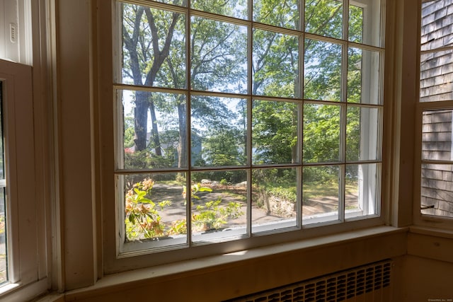 121 Warren Ave, Groton, CT 06355 - detailed view