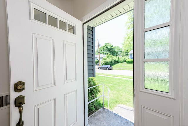 77 Hesse Rd, Hamden, CT 06517 - view of foyer