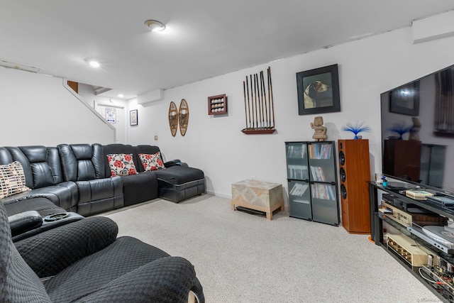 39 Munn Rd, Southbury, CT 06488 - living area featuring carpet