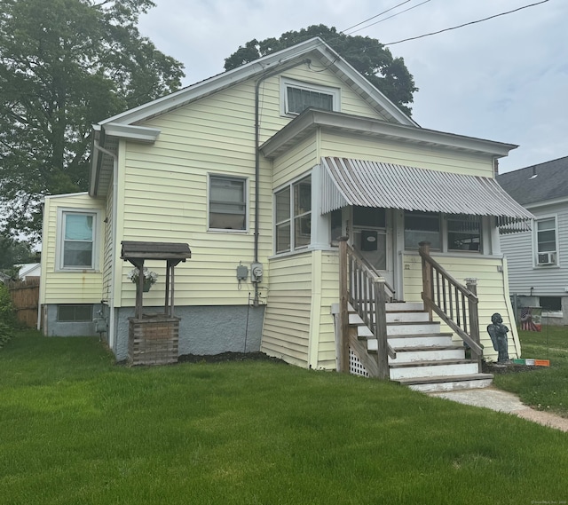 165 Dodge Ave, East Haven, CT 06512 - view of front of property featuring a front yard