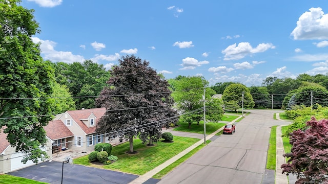 47 Edrow Rd, Bristol, CT 06010 - surrounding community with a lawn