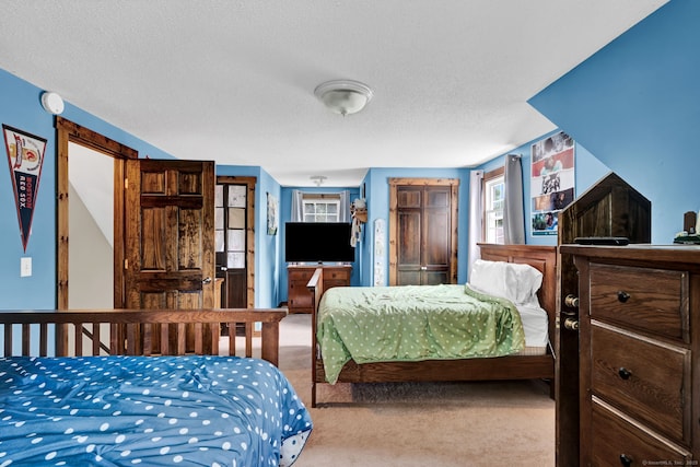 47 Edrow Rd, Bristol, CT 06010 - carpeted bedroom featuring a textured ceiling