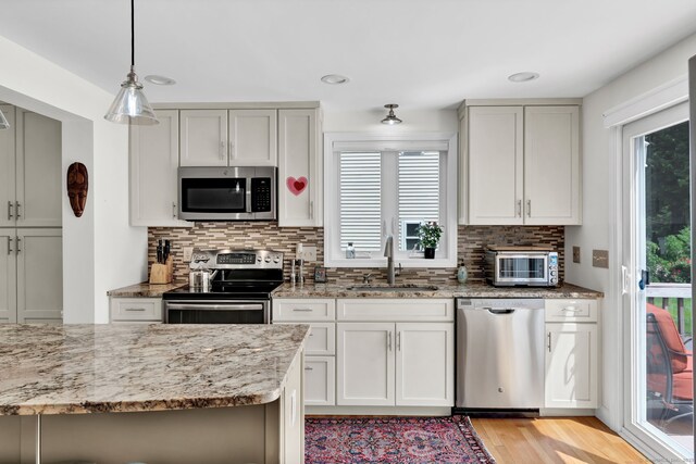 14 Hewitt St, Wethersfield, CT 06109 - photo 13