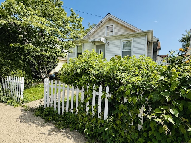 75 Frank St, Stamford, CT 06902 - view of front of property